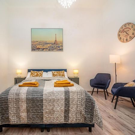 בודפשט A77 Buda Castle Apartment מראה חיצוני תמונה